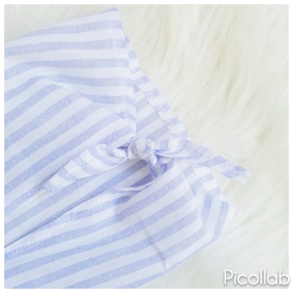 Off the Shoulder Blouse - Picture 4 of 5